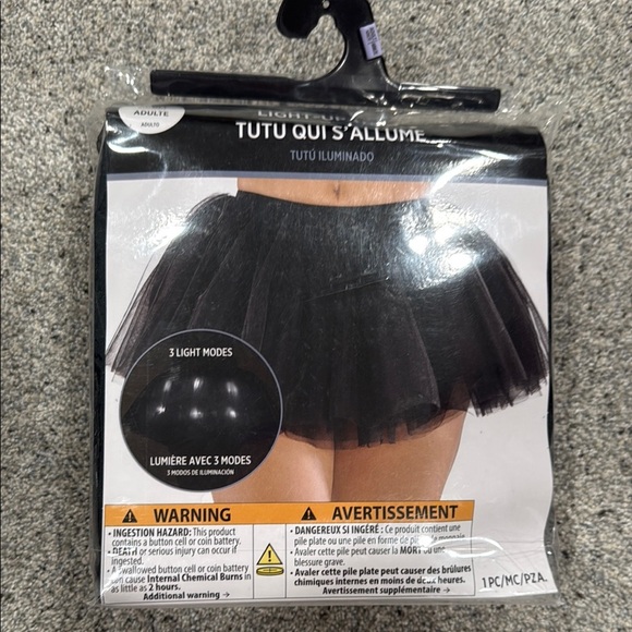 Black Light-Up Tutu with 3 light Modes for women - Picture 1 of 6